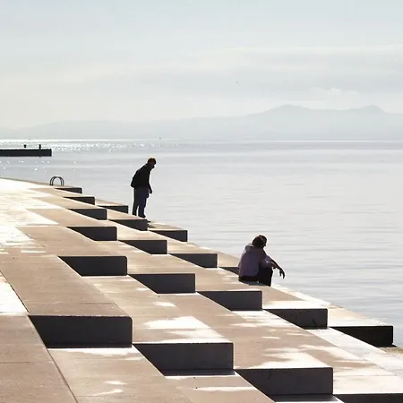 By The Sea - 19500 Appartement *
